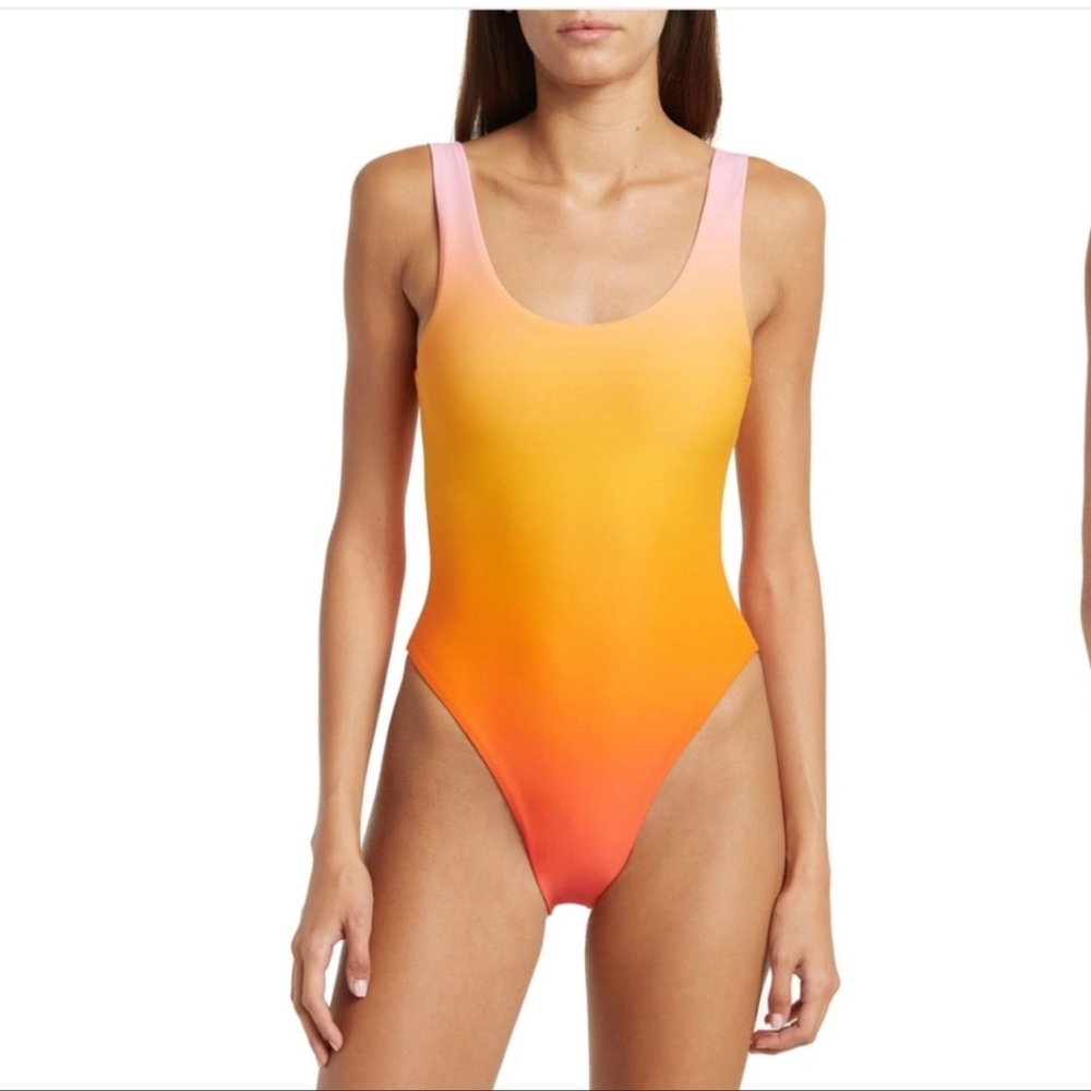 WeWoreWhat Ombré One Piece Swimsuit